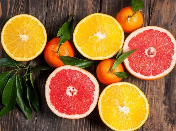 Vitamin C có nhiều trong các loại cây họ cam quýt